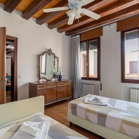 Giulia House Apartment Венеция Екстериор снимка