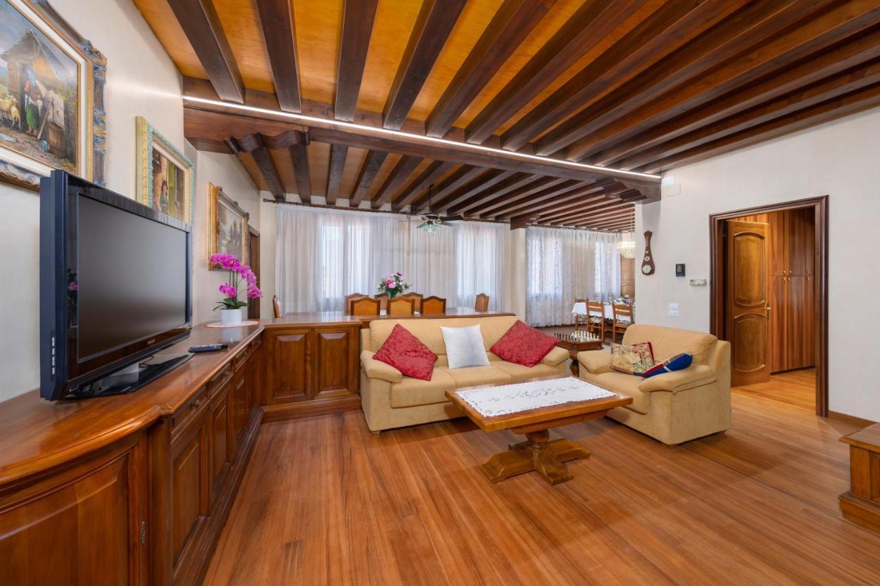 Giulia House Apartment Венеция Екстериор снимка