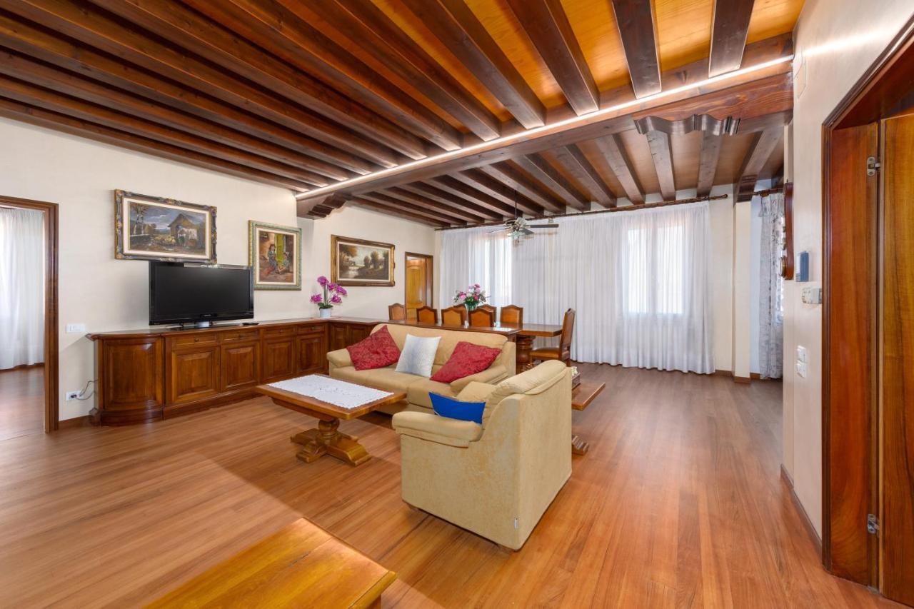 Giulia House Apartment Венеция Екстериор снимка