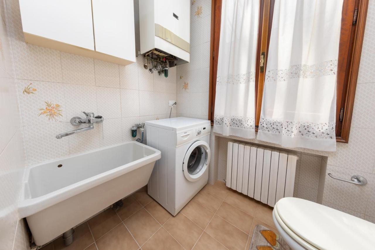 Giulia House Apartment Венеция Екстериор снимка